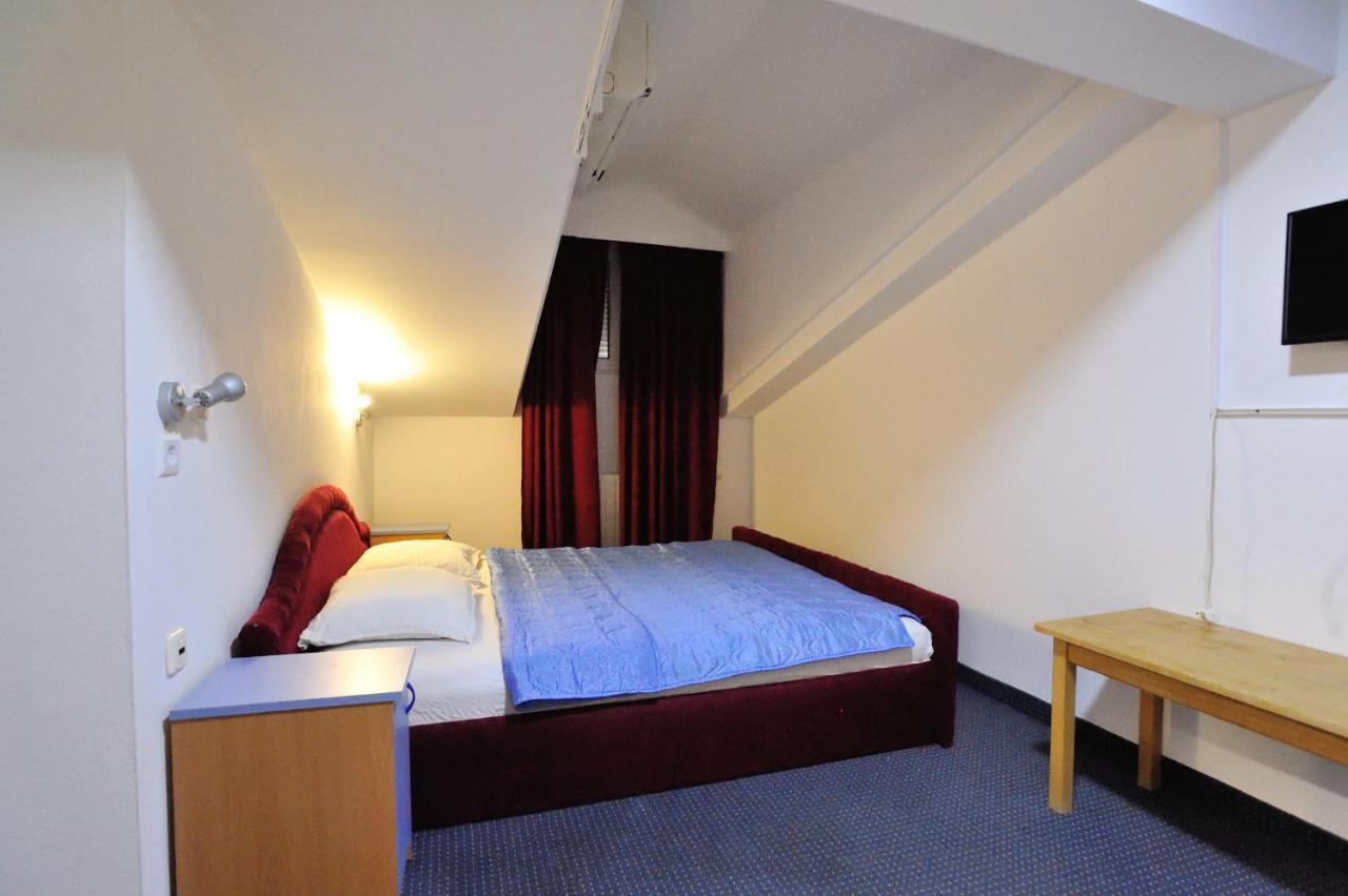 Hotel Lav Neum Luaran gambar