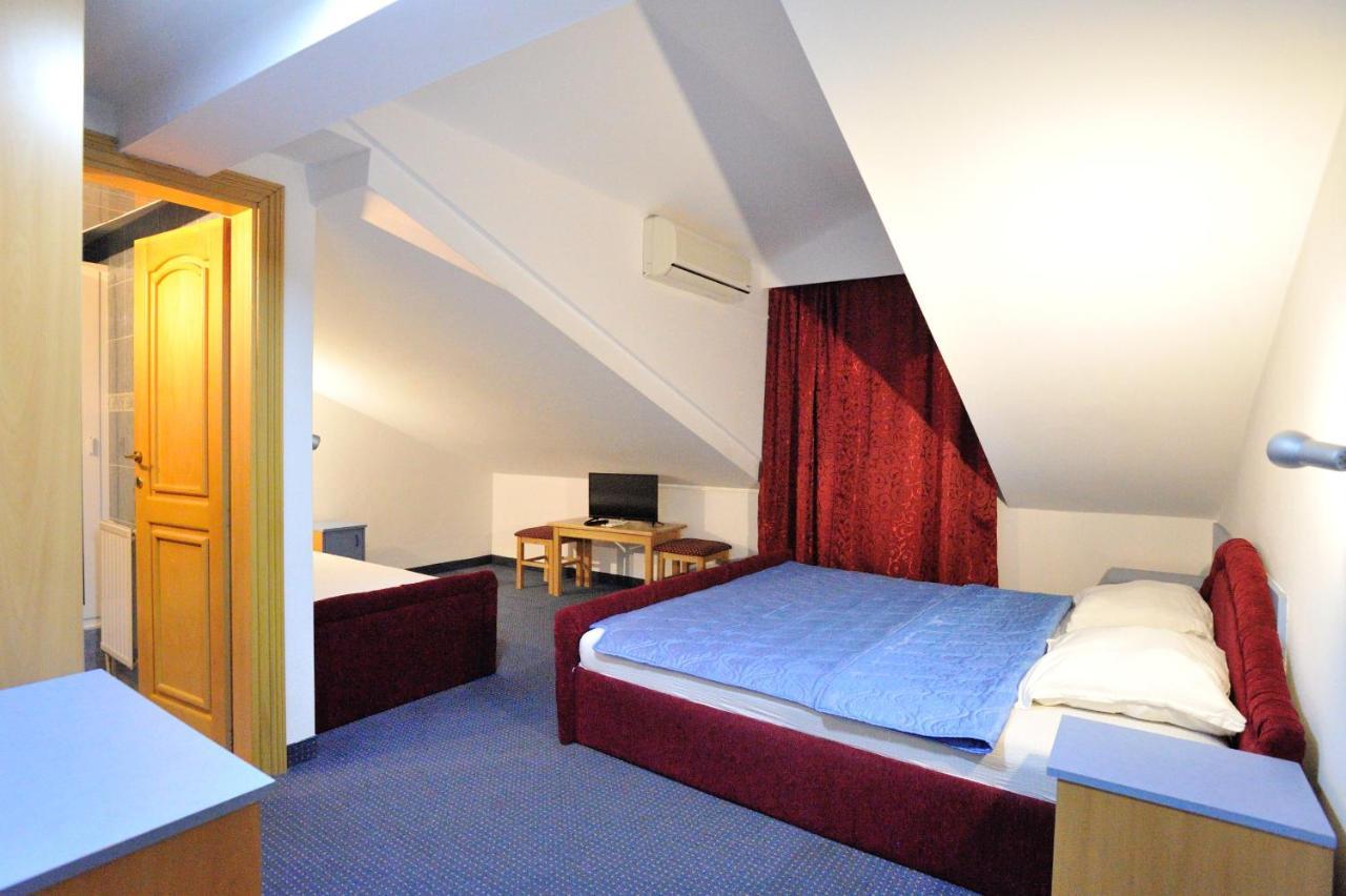 Hotel Lav Neum Luaran gambar