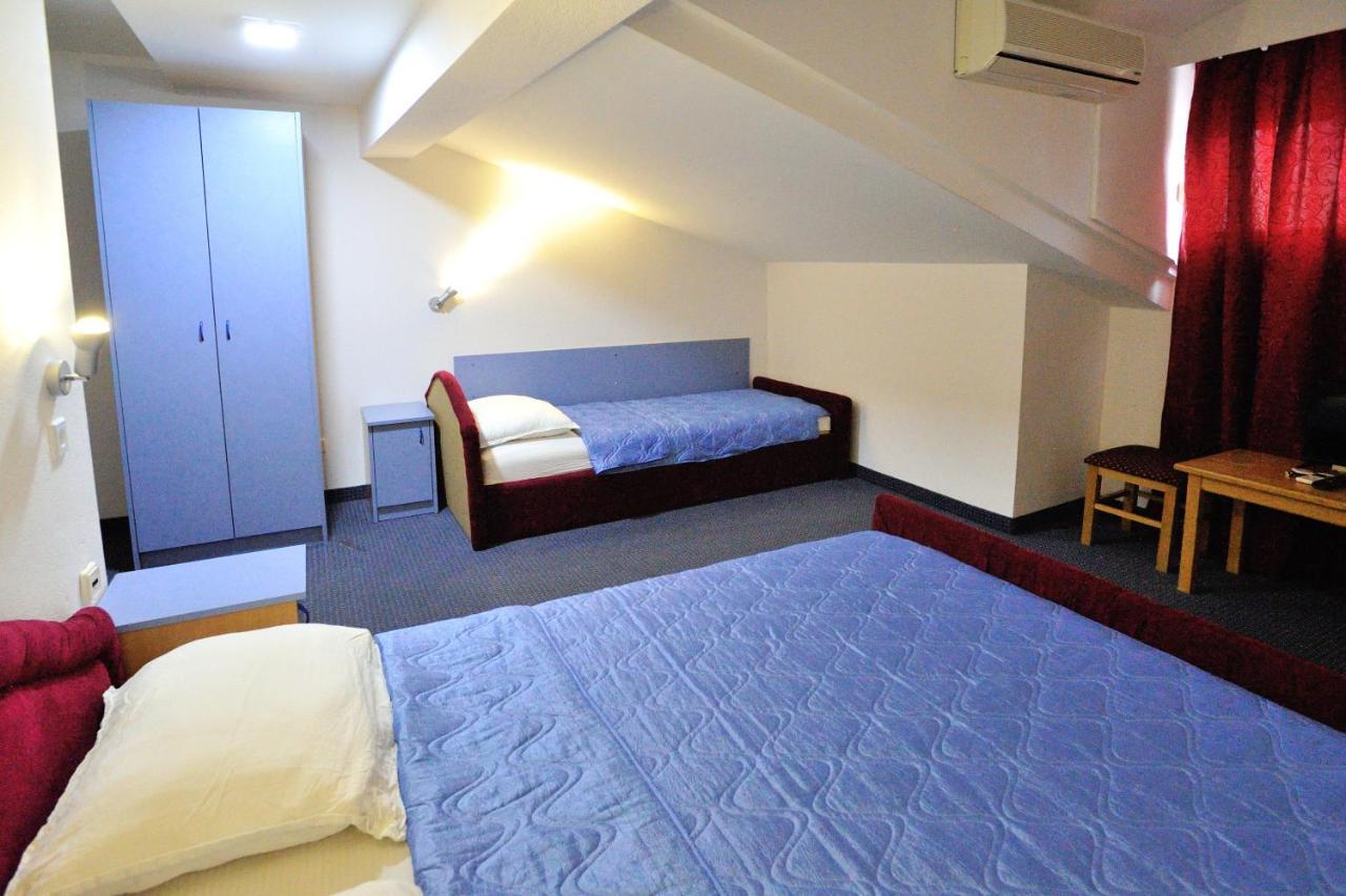 Hotel Lav Neum Luaran gambar