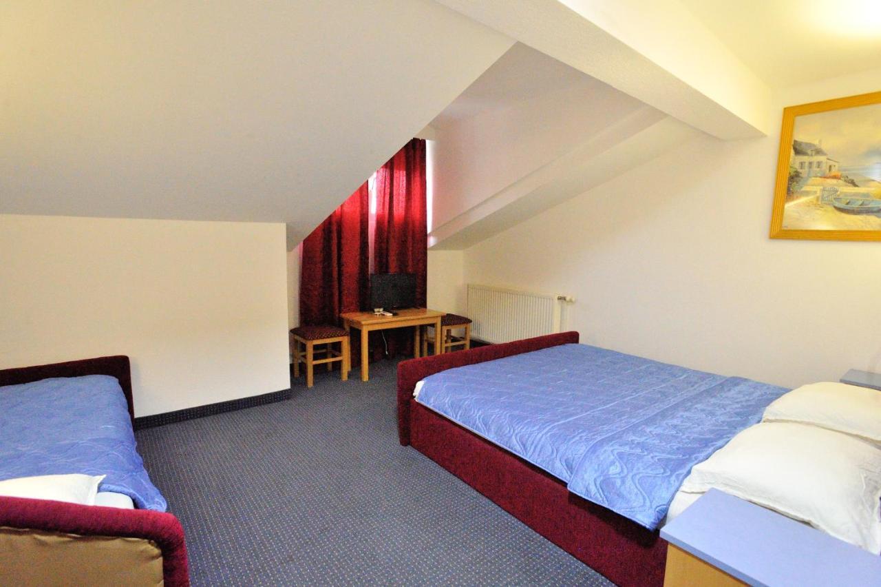 Hotel Lav Neum Luaran gambar