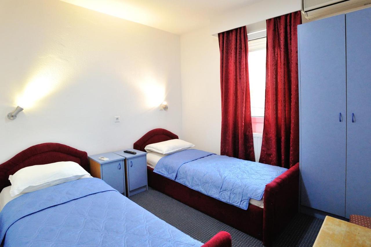 Hotel Lav Neum Luaran gambar