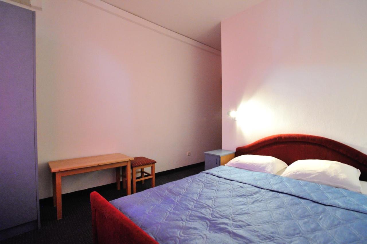 Hotel Lav Neum Luaran gambar