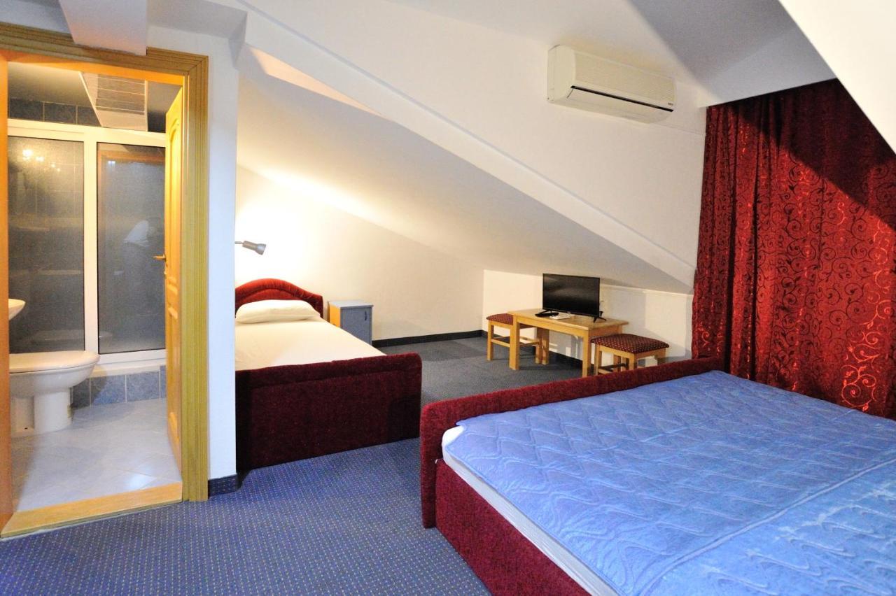 Hotel Lav Neum Luaran gambar