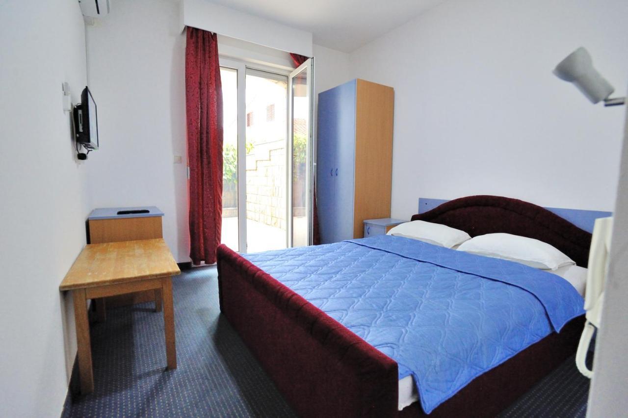 Hotel Lav Neum Luaran gambar
